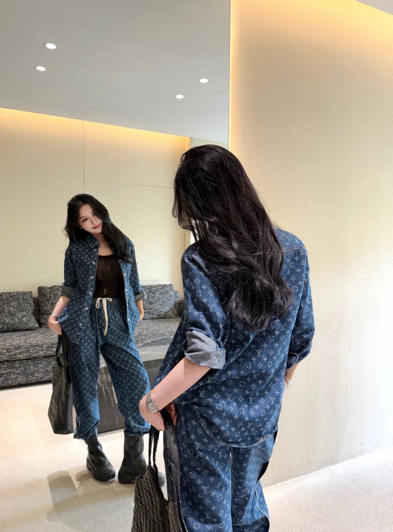 סט חולצה מכופתרת ומכנסיים של לואי ויטון – תמונה 9