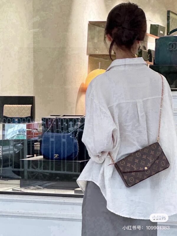 ⁦תיק של לואי ויטון מעור⁩ – תמונה ⁦6⁩