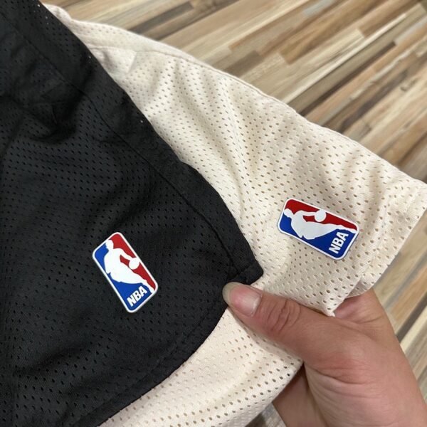 ⁦מכנסיים קצרים של אסנשיאל & נייק & NBA⁩ – תמונה ⁦4⁩
