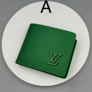 ארנק של לואי ויטון מעור