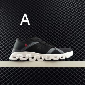 נעליים של און קלאוד