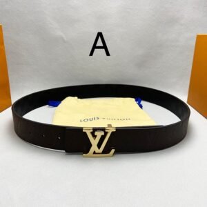 חגורה של לואי ויטון מעור