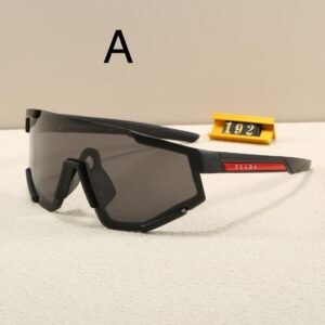 משקפי שמש של פראדה