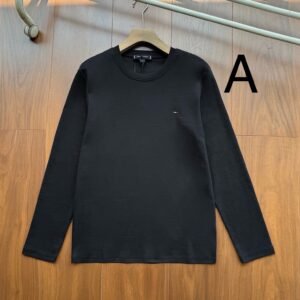 חולצה של טומי הילפיגר