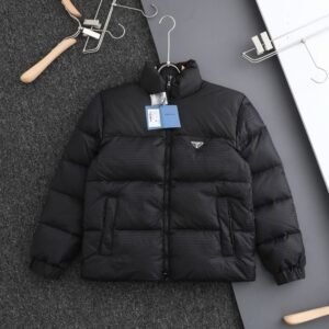 מעיל של פראדה