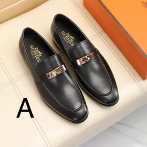 נעליים של הרמס מעור