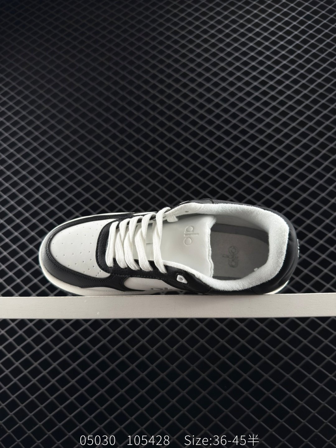 נעליים של אלו יוגה – תמונה 5