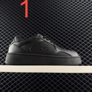 נעליים של אלו יוגה