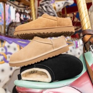 נעליים מגפיים של האג