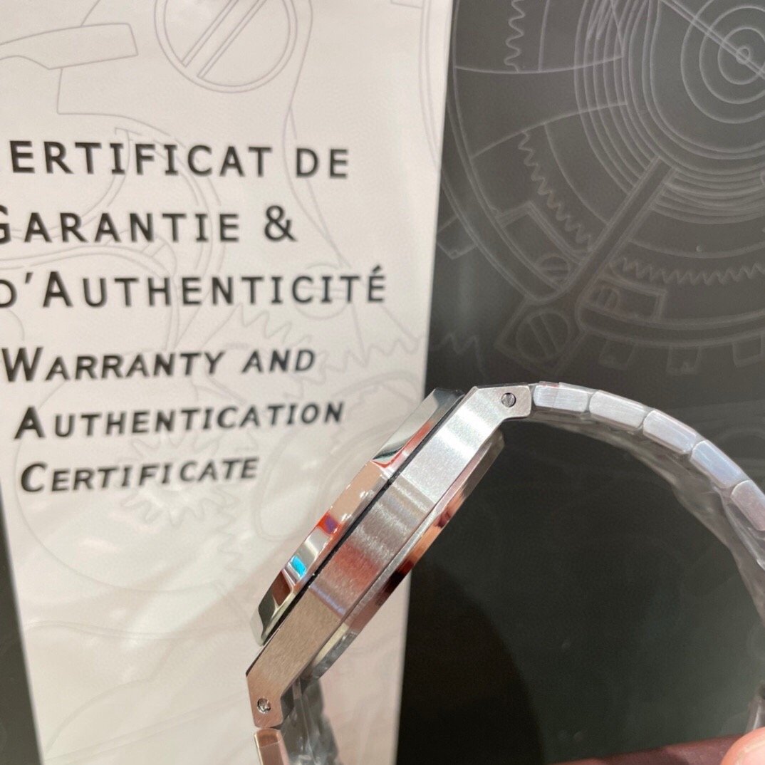 שעון של אודמר פיגה – תמונה 3