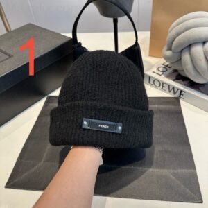 כובע גרב של פנדי