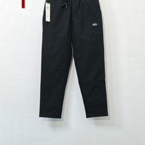 מכנסיים של אלו יוגה