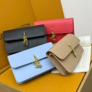 תיק של לואי ויטון מעור