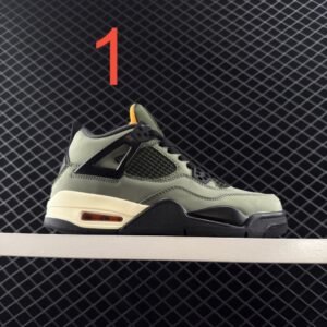 נעליים של נייק איר ג׳ורדן 4