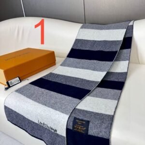 צעיף של לואי ויטון