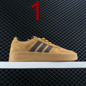 נעליים של אדידס D-PAD