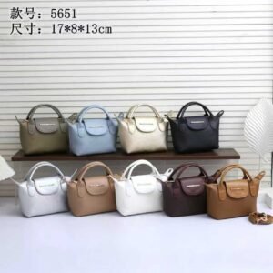 תיק של ארמני