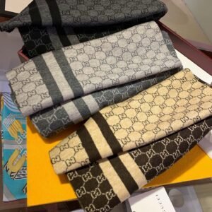 צעיף של גוצ׳י