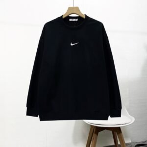 חולצה סווטשרט של נייק