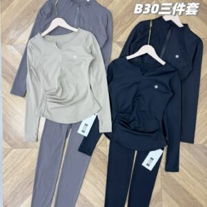 סט חולצה , ג׳קט וטייץ של לולו למון