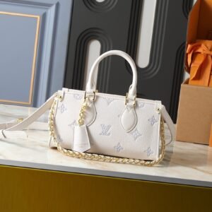 תיק של לואי ויטון מעור