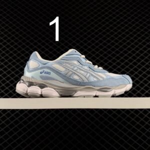 נעליים של אסיקס