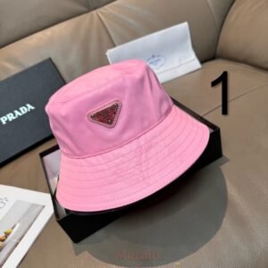 כובע של פראדה