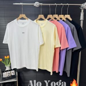 חולצה קצרה של אלו יוגה