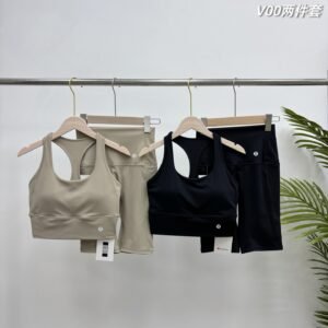 סט ספורט טופ וטייץ קצר של לולו למון