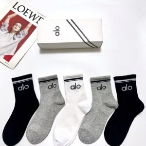5 זוגות גרביים של אלו יוגה